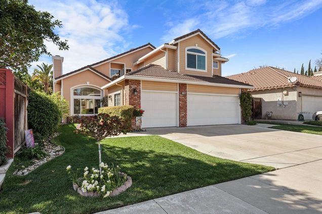 1145 Madera
