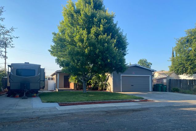196 Vista Del Rio Street