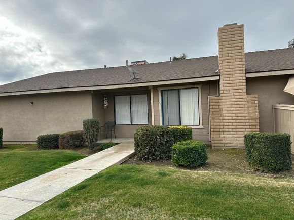 6804 Half Moon Drive Bakersfield, CA Multifamily Active - Photo 1 of 3. Opens carousel modal