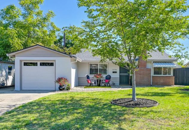 1016 Hampton Road Sacramento, CA House Active - Photo 1 of 24. Opens carousel modal