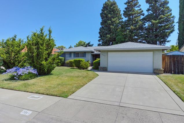 7043 Catlen Way