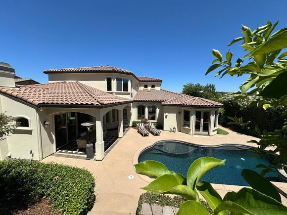 4893 Breese Circle