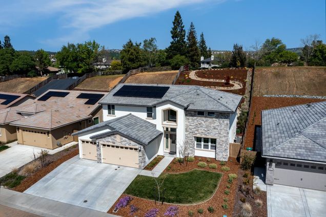 6121 Ottawa Street El Dorado Hills, CA House Active - Photo 1 of 65. Opens carousel modal