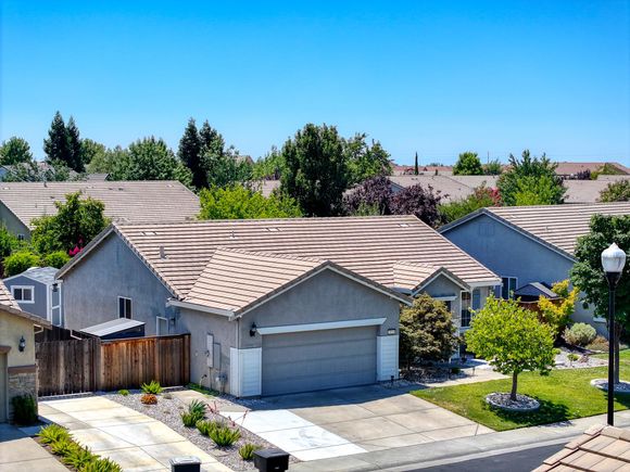 3059 Littleton Lane