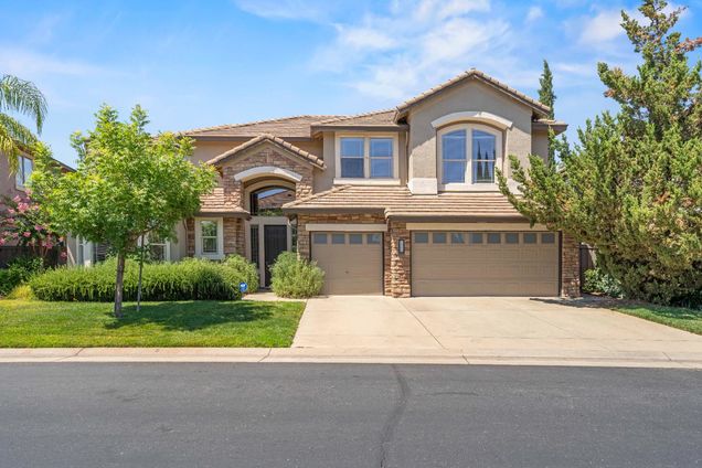1800 Avondale Drive