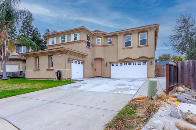 9280 Fife Ranch Way Elk Grove, CA House Active - Photo 1 of 52. Opens carousel modal