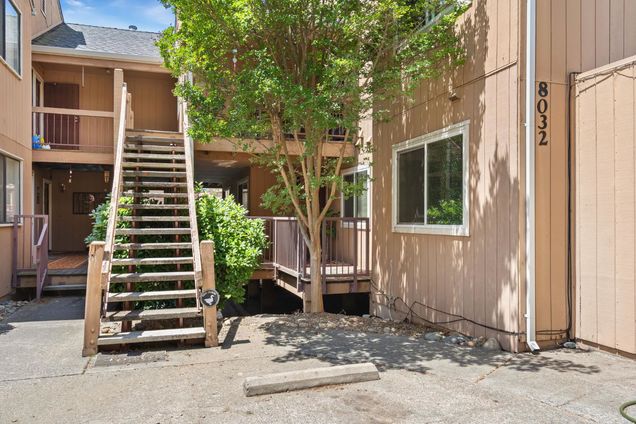 8032 Arcade Lake Lane