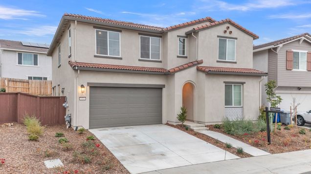 3324 Crooked Bed Way