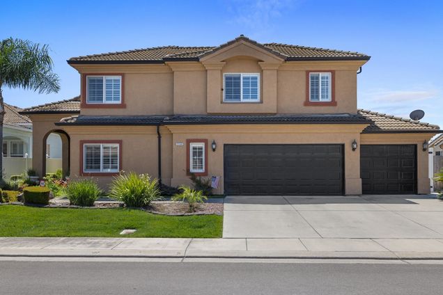 3144 Center Court Drive Modesto, CA House Active - Photo 1 of 64. Opens carousel modal