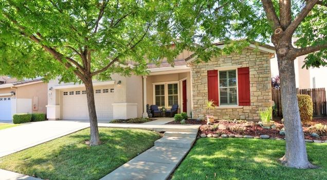 1624 Midford Lane Lincoln, CA House Active - Photo 1 of 59. Opens carousel modal