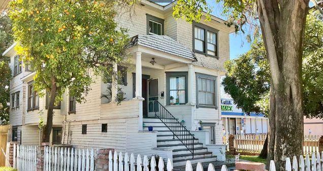 806 5th Street Marysville, CA House Active - Photo 1 of 1. Opens carousel modal
