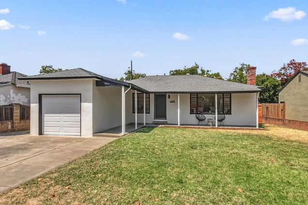 4925 Helen Way Sacramento, CA House Active - Photo 1 of 34. Opens carousel modal