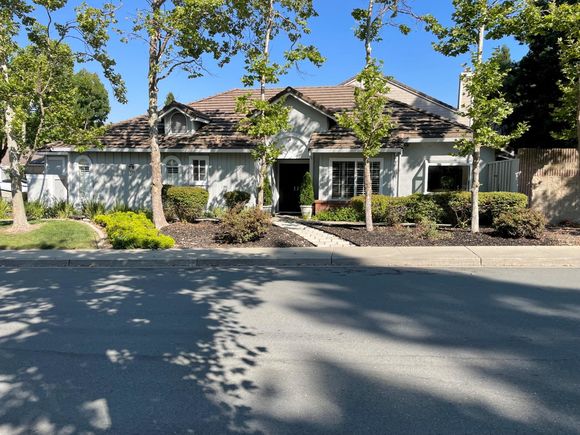 10 Glasgow Circle Danville, CA House Active - Photo 1 of 5. Opens carousel modal