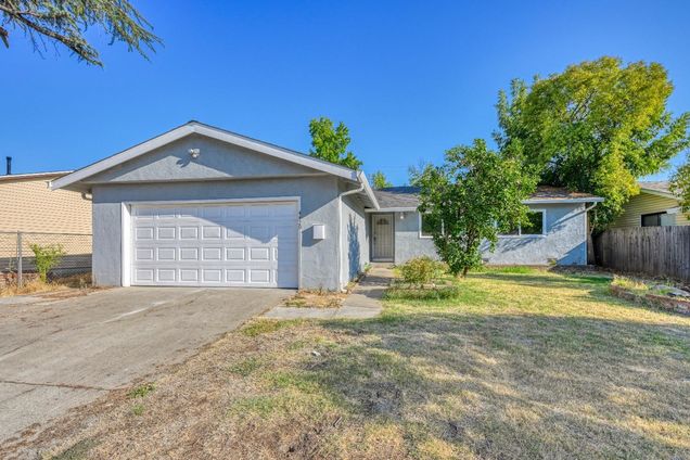 4420 Fenwick North Highlands, CA House Active - Photo 1 of 19. Opens carousel modal