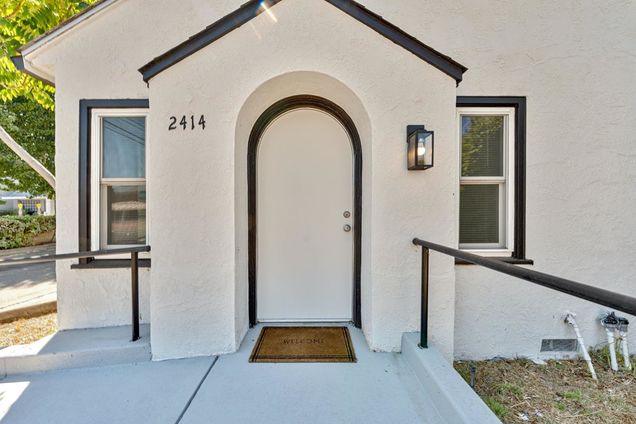 2414 24th Street Sacramento, CA House Active - Photo 1 of 29. Opens carousel modal
