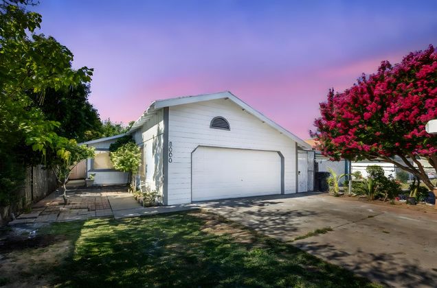 8000 37th Avenue Sacramento, CA House Active - Photo 1 of 17. Opens carousel modal