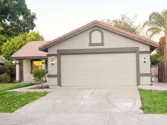 2124 Florentine Way