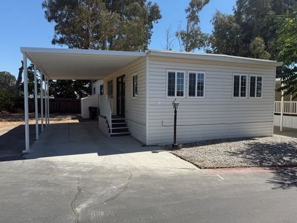 820 N Lincoln Way Unit 1 Galt, CA House Active - Photo 1 of 22. Opens carousel modal