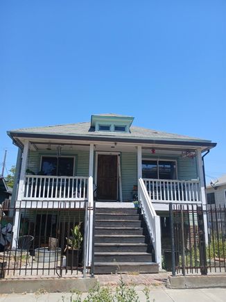 3225 Y Street