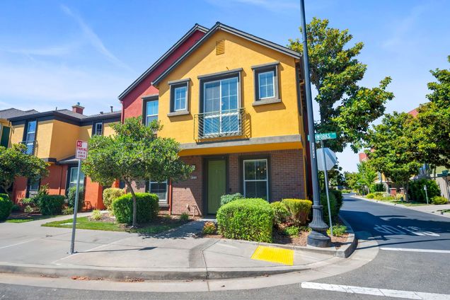 805 Titanium Lane