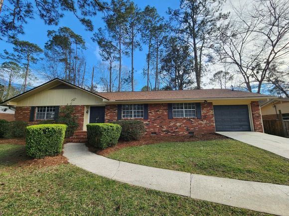 2503 Waldemar Lane