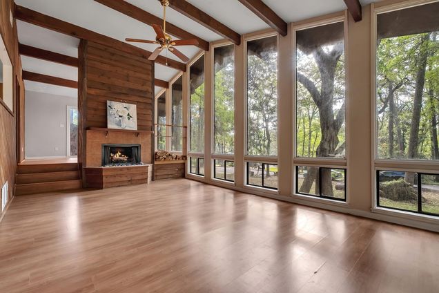 3508 Willow Springs Lane Tallahassee, FL House Active - Photo 1 of 27. Opens carousel modal