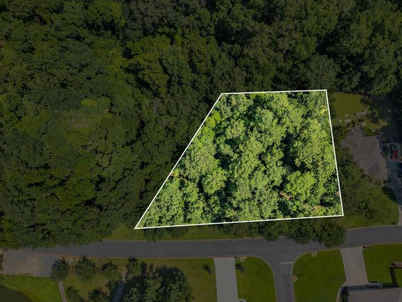 0 Shoal Creek Drive Tallahassee, FL Plot of land Active - Photo 1 of 11. Opens carousel modal