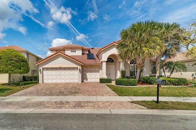 3839 Victoria Road