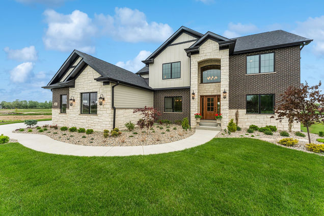 515 Meadow Brooke Lane