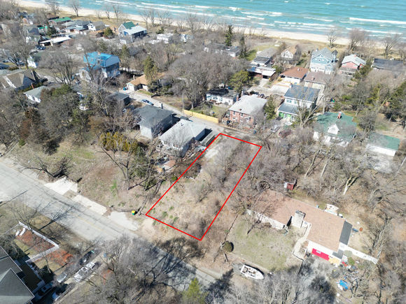8724 Oak Avenue Gary, IN Plot of land Active - Photo 1 of 8. Opens carousel modal