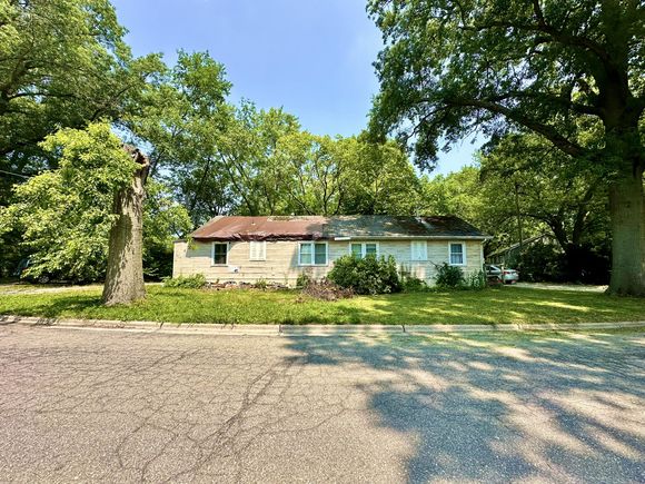 511 Circle Drive La Porte, IN Multifamily Active - Photo 1 of 2. Opens carousel modal