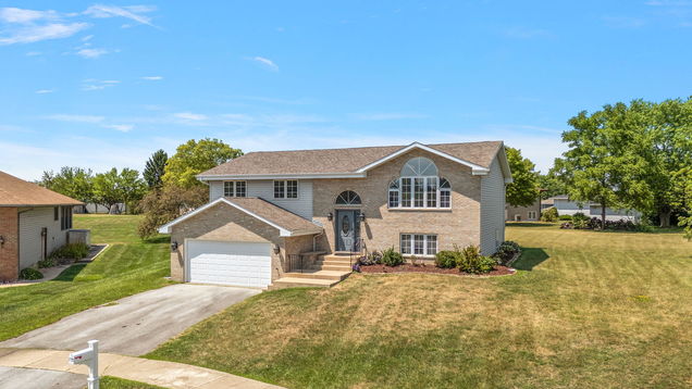 2722 Painted Leaf Court Crown Point, IN House Active - Photo 1 of 27. Opens carousel modal