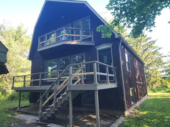 509 E Burdick Road Chesterton, IN House Active - Photo 1 of 22. Opens carousel modal
