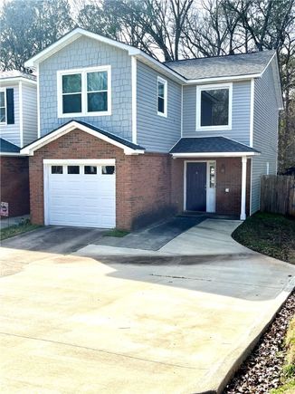 565 Heritage Court Auburn, AL Townhouse Sold - Photo 1 of 1. Opens carousel modal