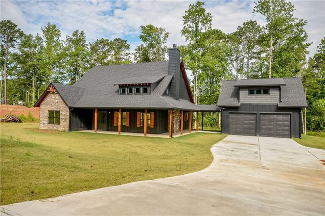1033 Lee Road 353