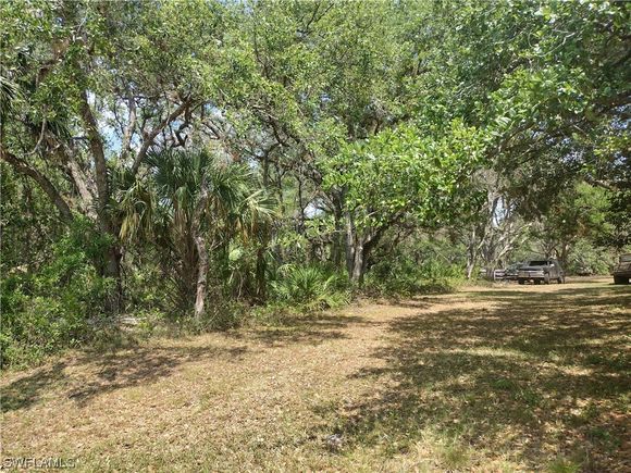 8032 Main Avenue PALMDALE, FL Plot of land Sold - Photo 1 of 13. Opens carousel modal