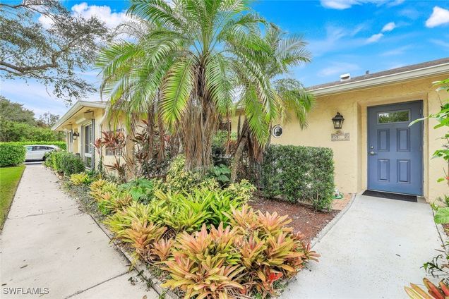 35 Glades Boulevard Unit 1502 Naples, FL Condo Sold - Photo 1 of 17. Opens carousel modal