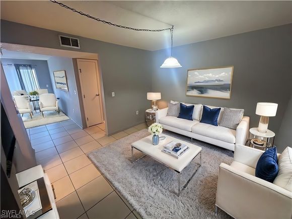 3704 Broadway Unit 101