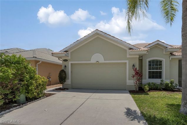 8546 Silk Oak Lane