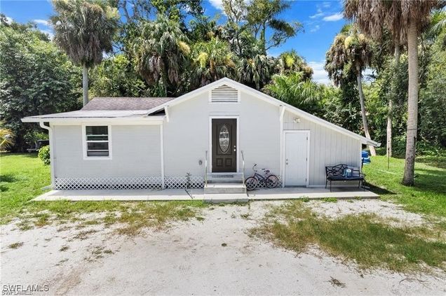 1335 Piney Road North Fort Myers, FL House Sold - Photo 1 of 30. Opens carousel modal