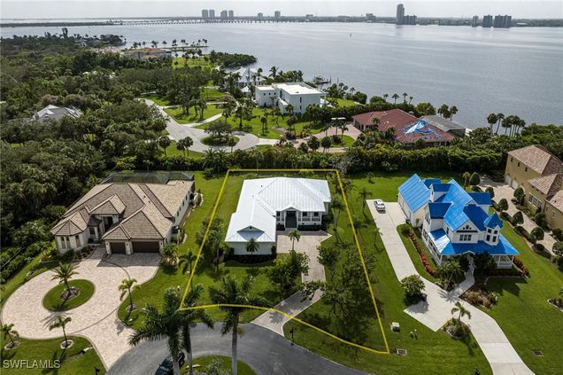 12630 Panasoffkee Drive North Fort Myers, FL House Active - Photo 1 of 43. Opens carousel modal