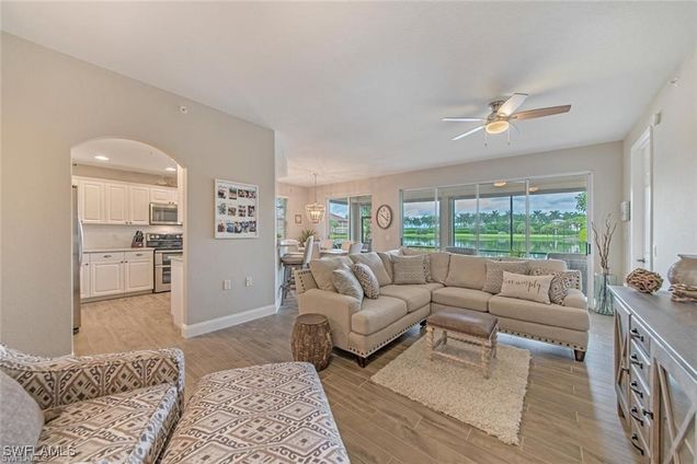 10105 Valiant Court Unit 101