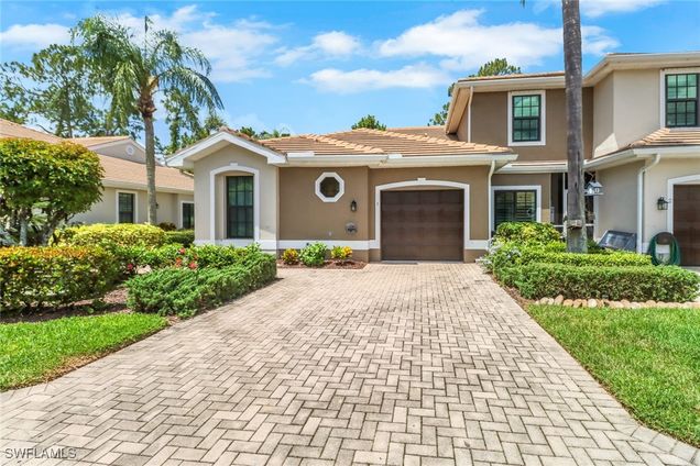 7585 Meadow Lakes Drive Unit 401