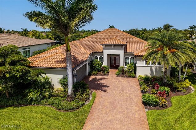 3193 Olympia Lane Naples, FL House Active - Photo 1 of 50. Opens carousel modal