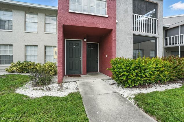 201 5 Santa Clara Drive Unit 201