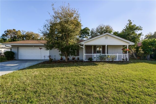 312 Monet Drive Nokomis, FL House Active - Photo 1 of 16. Opens carousel modal