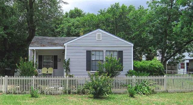 603 Ross Ave Pensacola, FL House Sold - Photo 1 of 20. Opens carousel modal