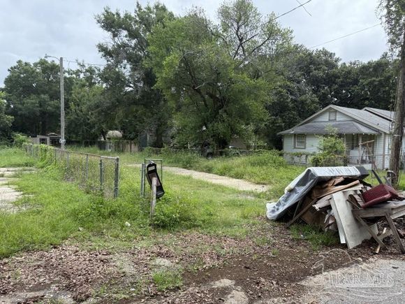 2704 W Lloyd St Pensacola, FL Plot of land Active - Photo 1 of 6. Opens carousel modal