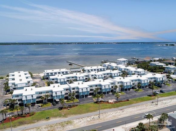 1100 Ft Pickens Rd Unit A13