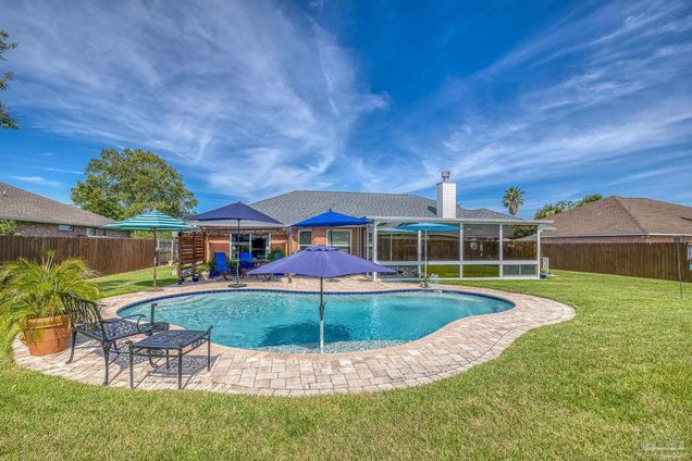 1928 Elodie Ln